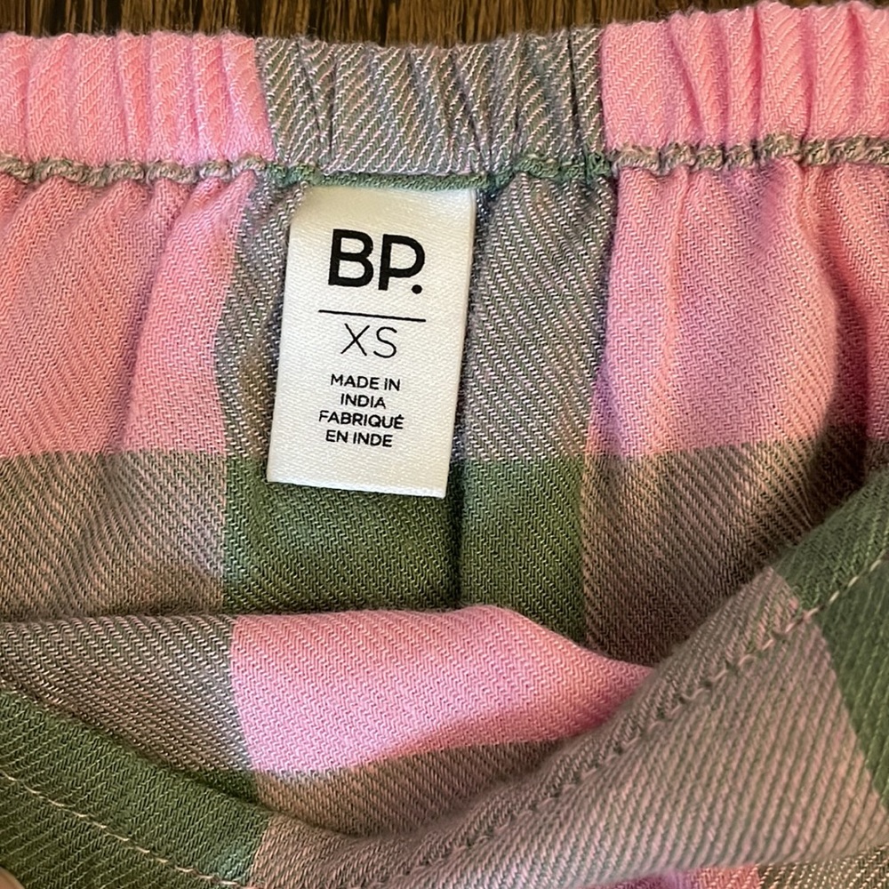 BP. Shirt - Picture 2 of 3